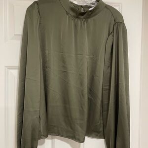 Evereve Olive Green Women's Top